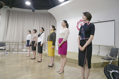 服務禮儀實訓班今日開班，提升專業素養正當時